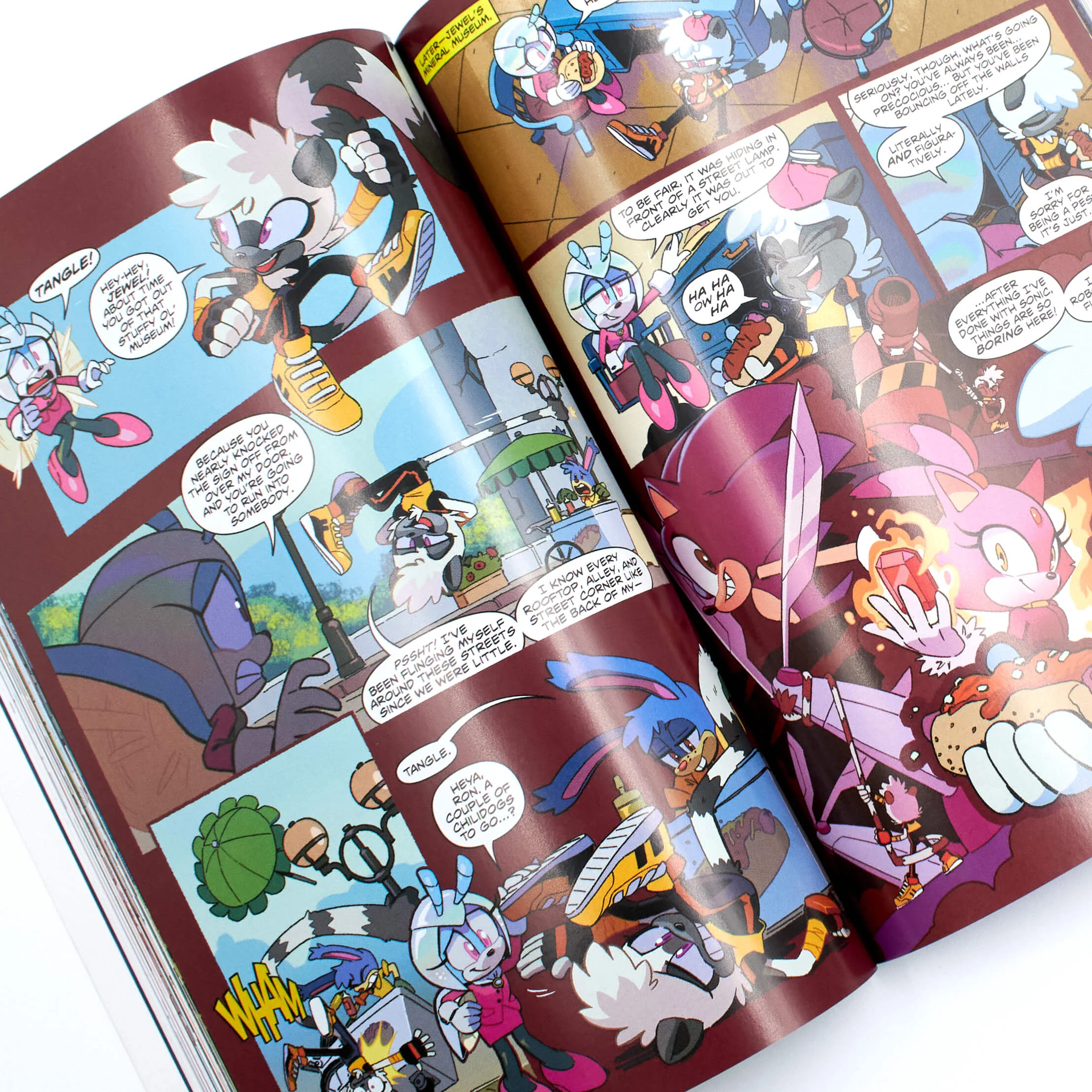 Sonic the Hedgehog: On The Go, Vol. 2 - Image 2
