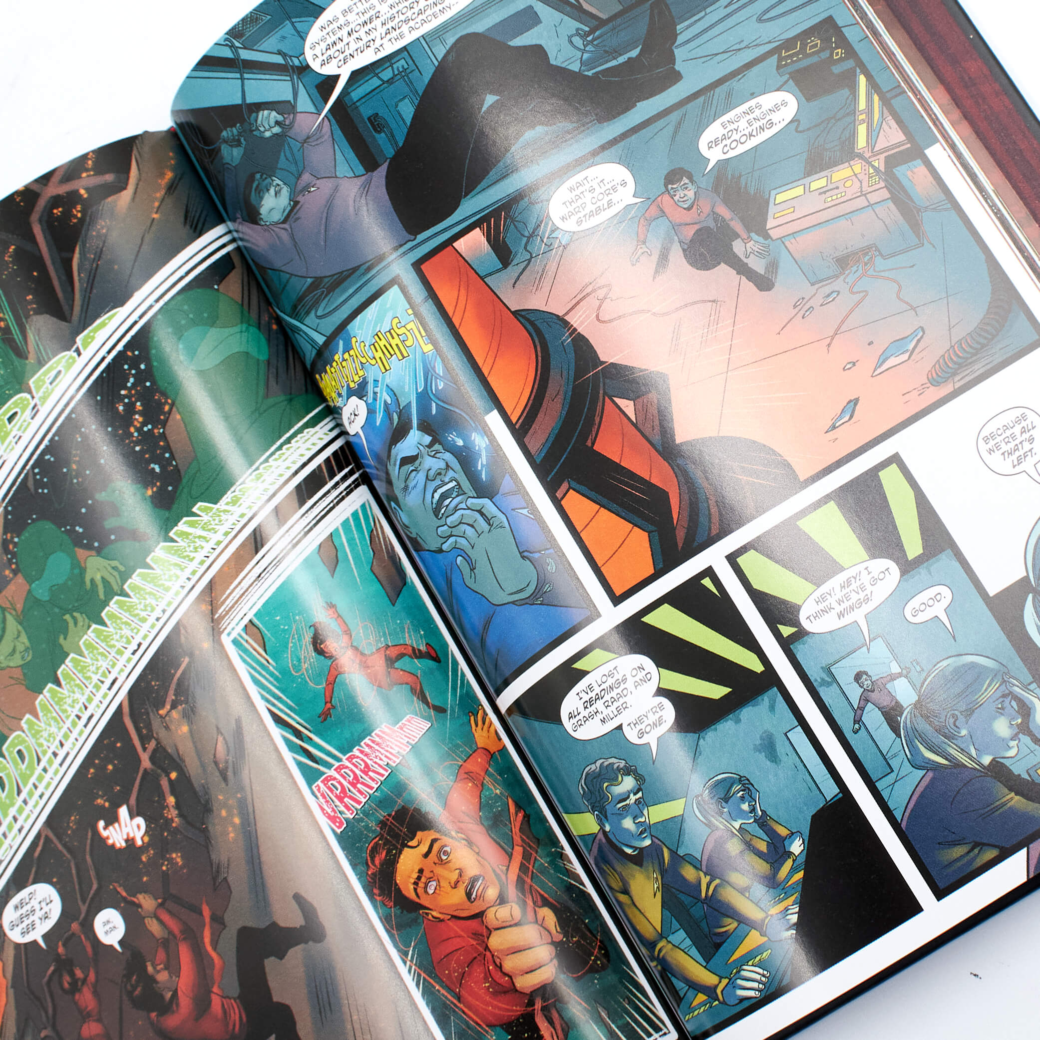 Star Trek: Red Shirts - IDW Signature Series Hardcover - Image 3